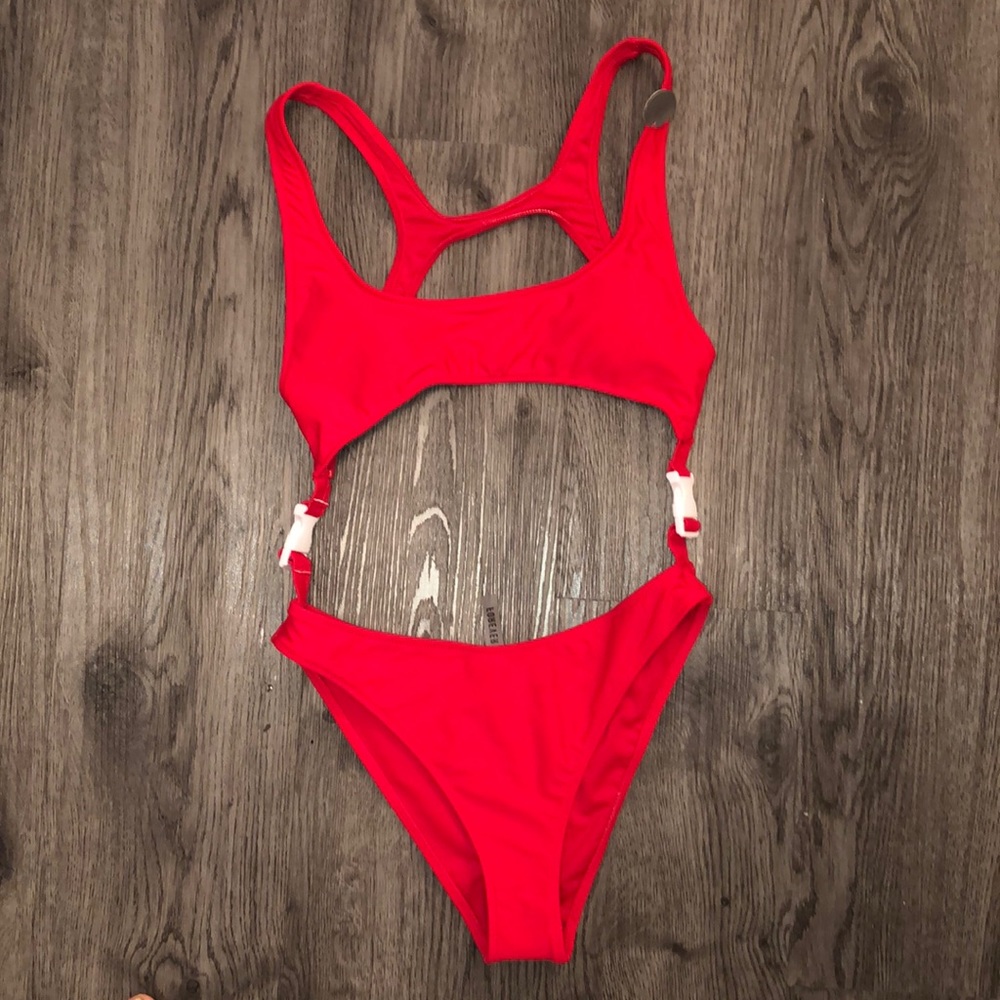 One piece bathing suit